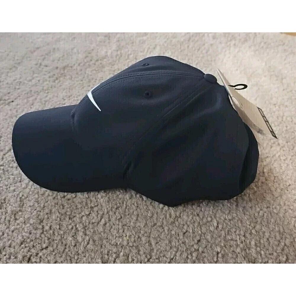 Nike Golf Dri Fit Club Structured Swoosh Hat Black M/L
